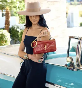 Divina Antique Gold Attaché Purse Bag Hanger - Purse Hook for Table, Luxury Accessory to Any Handbag