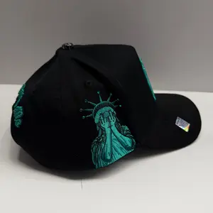 NY BLK AQUA (ALL EYES ON ME)