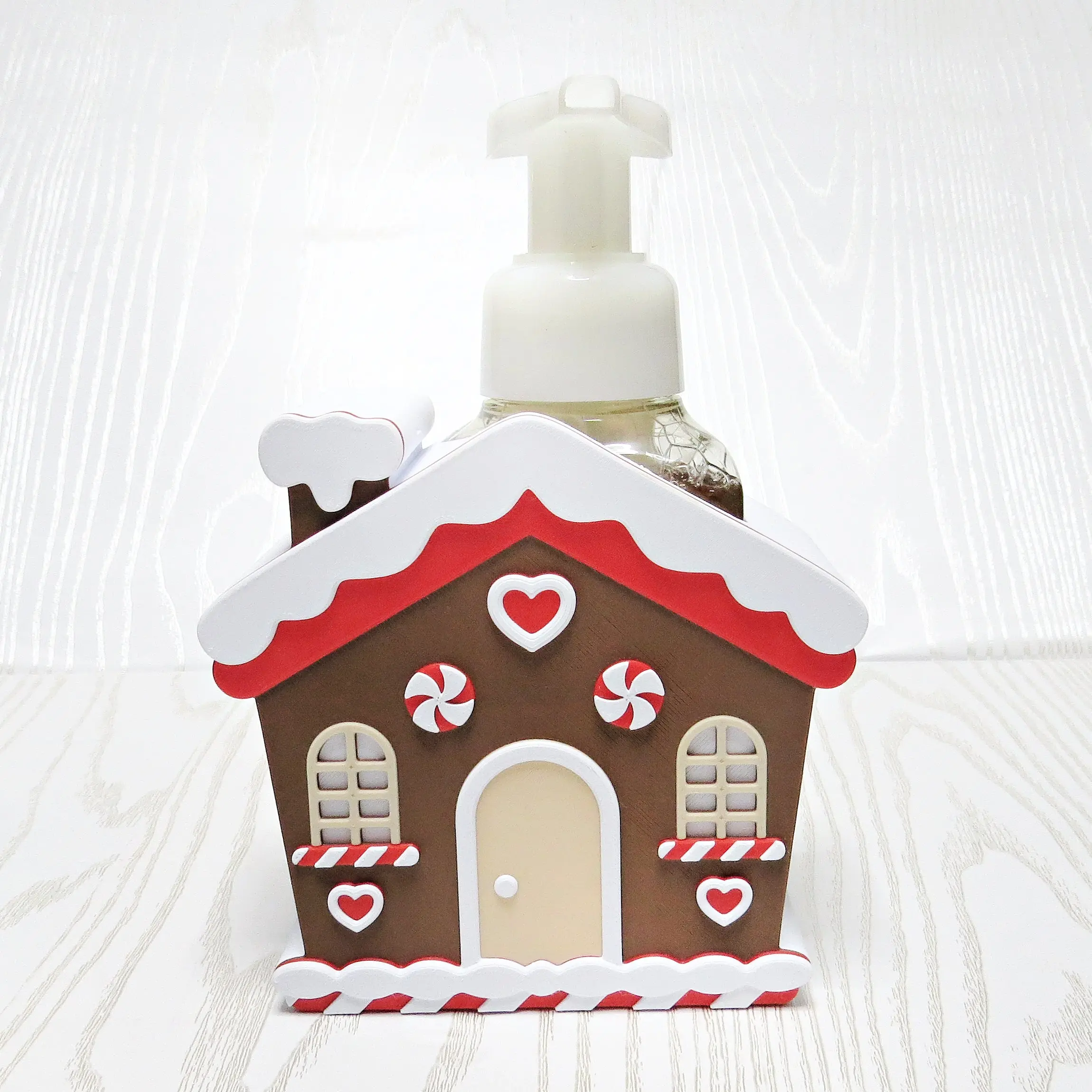 Gingerbread House Foaming Soap Bottle Holder – Cute 3D Printed Pastel Christmas Candy House – Bath and Body Works Foaming Soap Dispenser Stand – Holiday Winter Bathroom Kitchen Counter Decor – Festive Christmas Gift