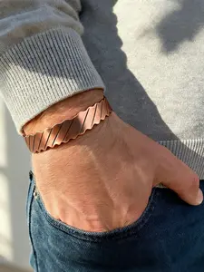 1pc Vintage Creative Magnetic Bracelet, Adjustable Striped Bangle, Adjustable Cuff, Open Twisted Design, Perfect for Daily Wear, Unisex Jewelry Accessory, Stackable Bracelets