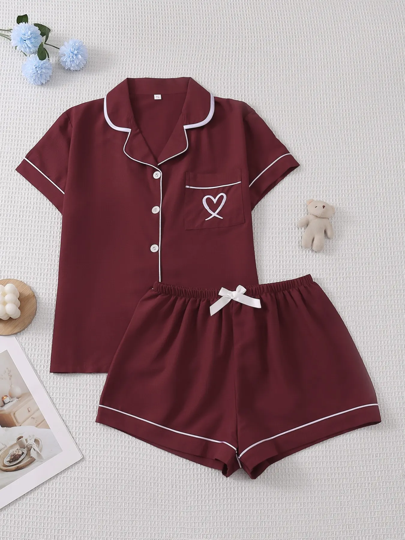 Women's Short Sleeve Pajama Set, Pyjamas Set, Pjs, Comfortable Sleepwear, Loungewear, Homewear, Soft Fabric, Stripe Print, Button, Heart Pattern, Casual Style, Ideal for Home Relaxation, Home Loungewear Pajamas
