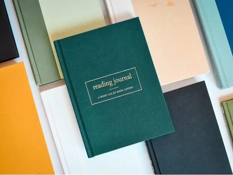Reading Journal for Book Lover | Book Tracker for Booktok or Book Nerd | Book Club Gift for Readers | Planner for Bookish Teacher Librarian