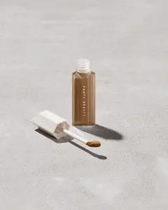 We're Even Hydrating Longwear Concealer — 370N