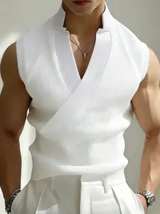 Men's white vest, one-piece design, loose fit, suitable for work commutes, basic Casual style, versatile for everyday wear, can be worn as an inner layer or on its own, mature and well-fitting.