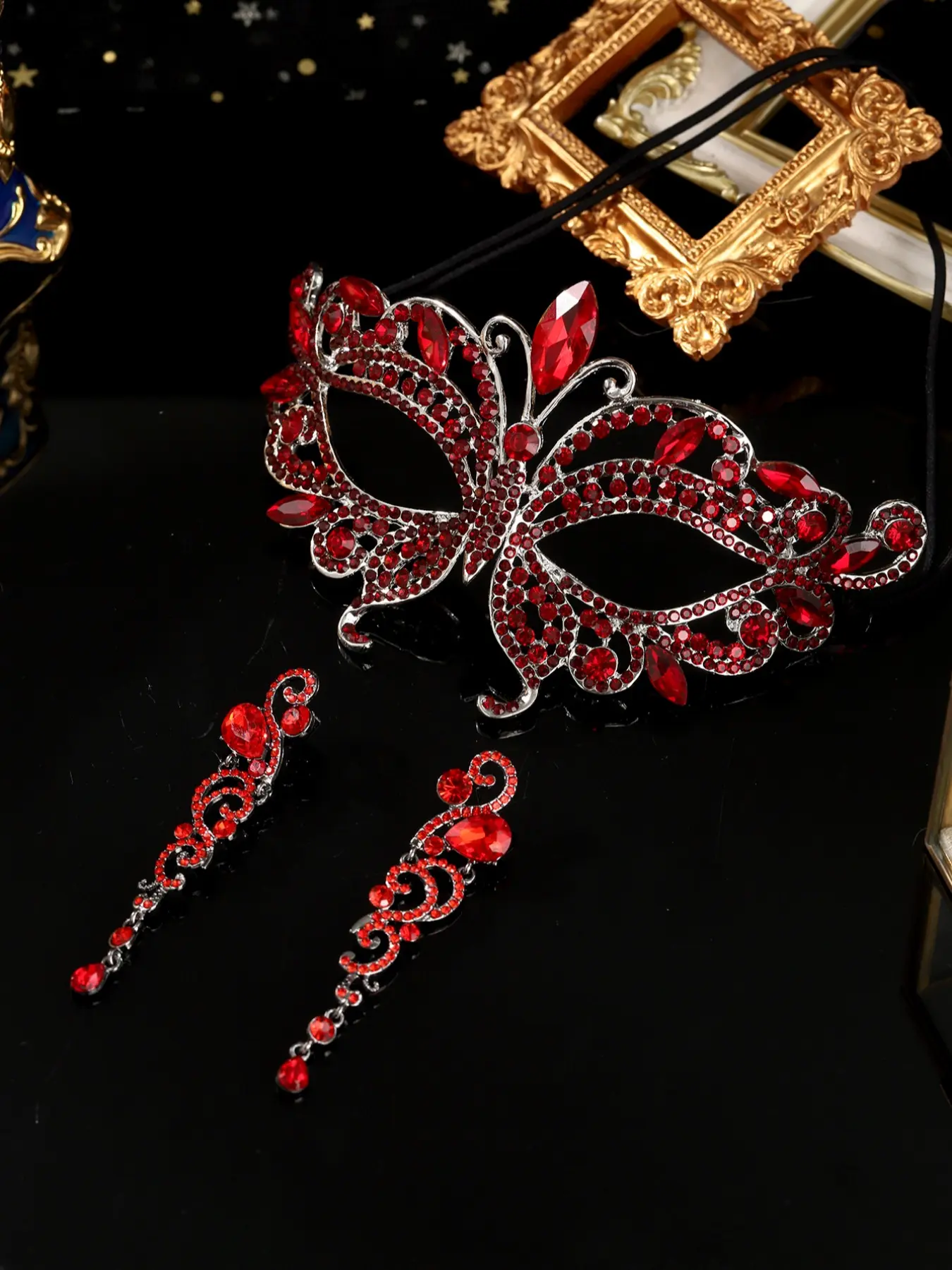 Halloween Costume Party Accessories Set, Alloy Rhinestone Mask & Earrings, Perfect for Makeup Parties, 3 Piece Kit for Dress-Up Events