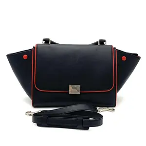 Pre-owned Celine Canvas Plain, Leather Shoulder Bag Trapeze Black Small W/Strap #4219