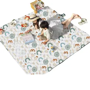 Picnic mat Moisture-proof mat Summer thickened field camping Beach spring outing Waterproof mat Floor mat Going out Travel mat essentials