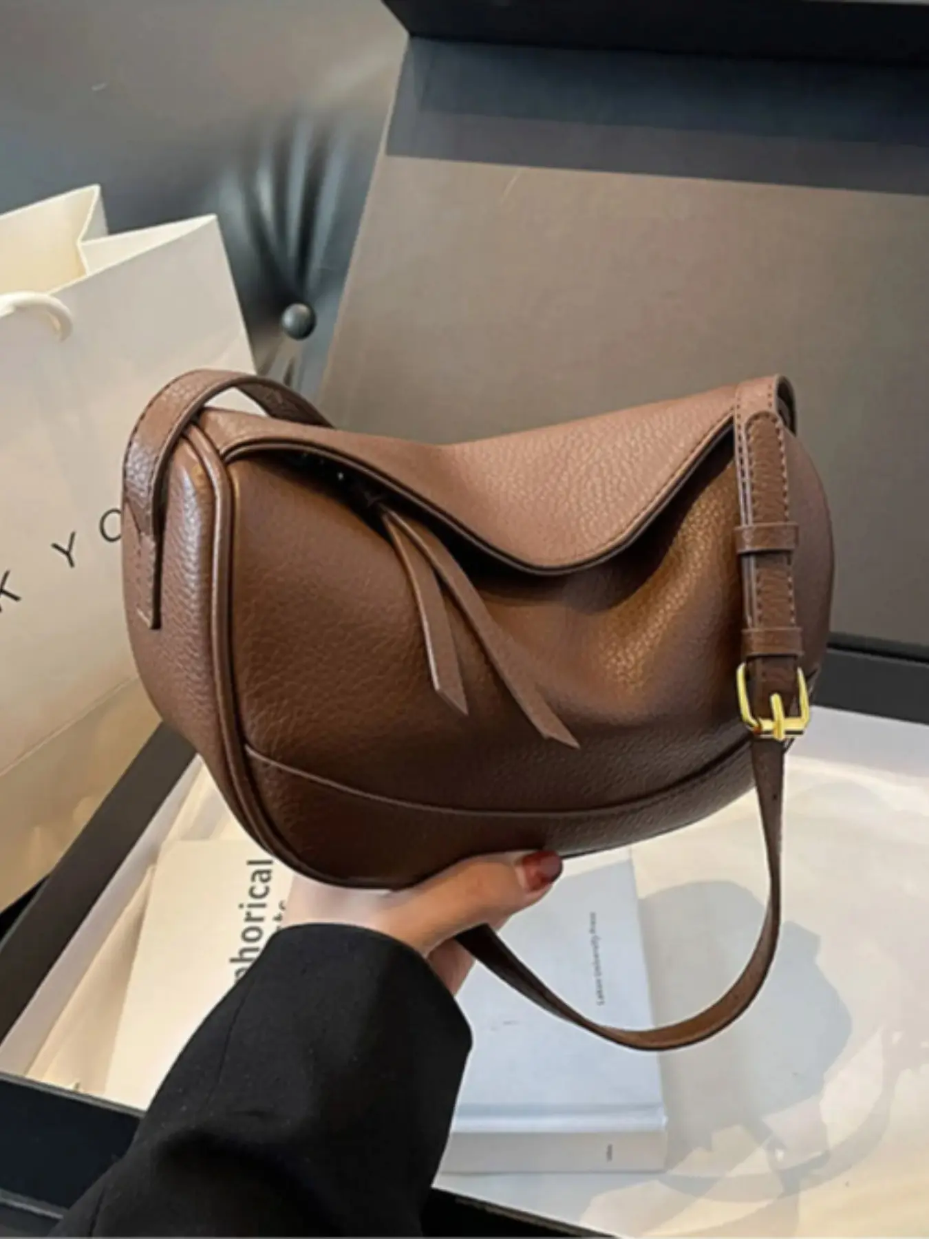 Japanese Style Casual Crossbody Bag, Crossbody Shoulder Handbag, Small Sport Shoulder Bag, Casual Fashion Bag, Commute Bag, Elegant Plain Design, All Seasons Use, Crossbody Handbags