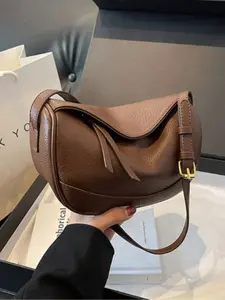 Japanese Style Casual Crossbody Bag, Crossbody Shoulder Handbag, Small Sport Shoulder Bag, Casual Fashion Bag, Fashionable Crossbody Bag, Commute Bag, Elegant Plain Design, All Seasons Use