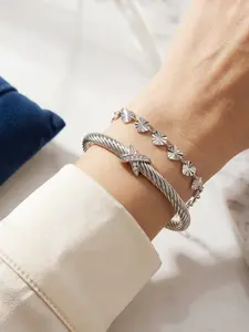 2-piece set of delicate and versatile 18K silver embossed open-ended twist bracelet, a luxury diamond-encrusted bangle # Jewelry / Stainless Steel / Colorfast / Hypoallergenic / Couple / Festival / Party / Ideal Gift