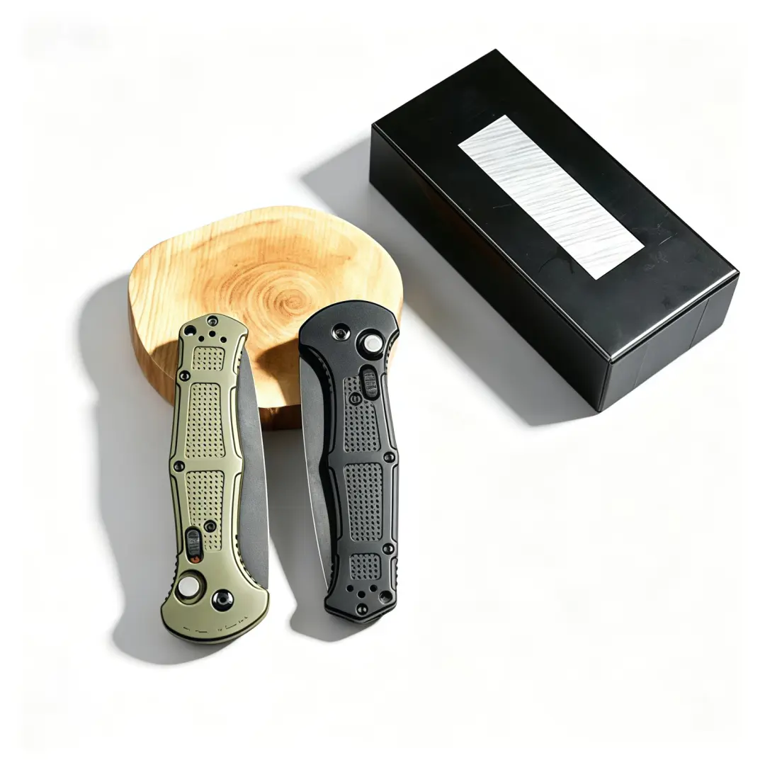9070 High-Strength Portable Folding Knife - A must-have multifunctional tool for outdoor camping, hiking, and picnics; a great gift for men.