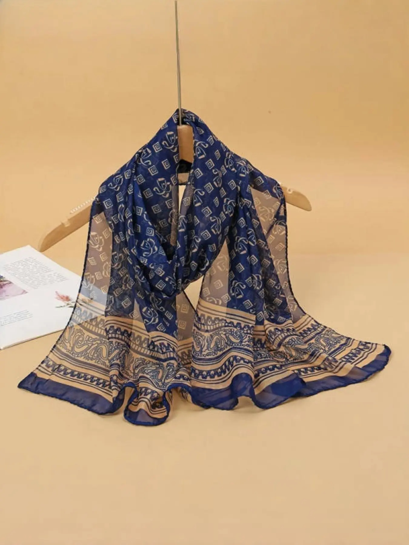 Women's Fashion Summer Sun Protection Scarf, Boho Style Shawl, Paisley Print Shawl, Chiffon Headscarf 50x160cm, Stylish UV Shield Shawl for Outdoor Activities Polyester Shawl, UV Protector Scarf