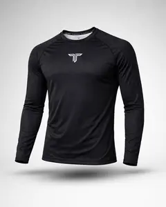 Essential Long-Sleeve Rashguard - Black