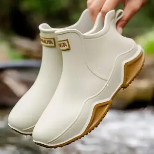 Ladies And Gentlemen'S Fashionable Short Tube Rain Boots, Outdoor Anti Slip And Waterproof Rain Boots, Kitchen Shoes, Garden Shoes, Motorcycle Waterproof Shoes, Rain Shoes, Water Shoes, Suitable for Outdoor Work And Fishing Shoes