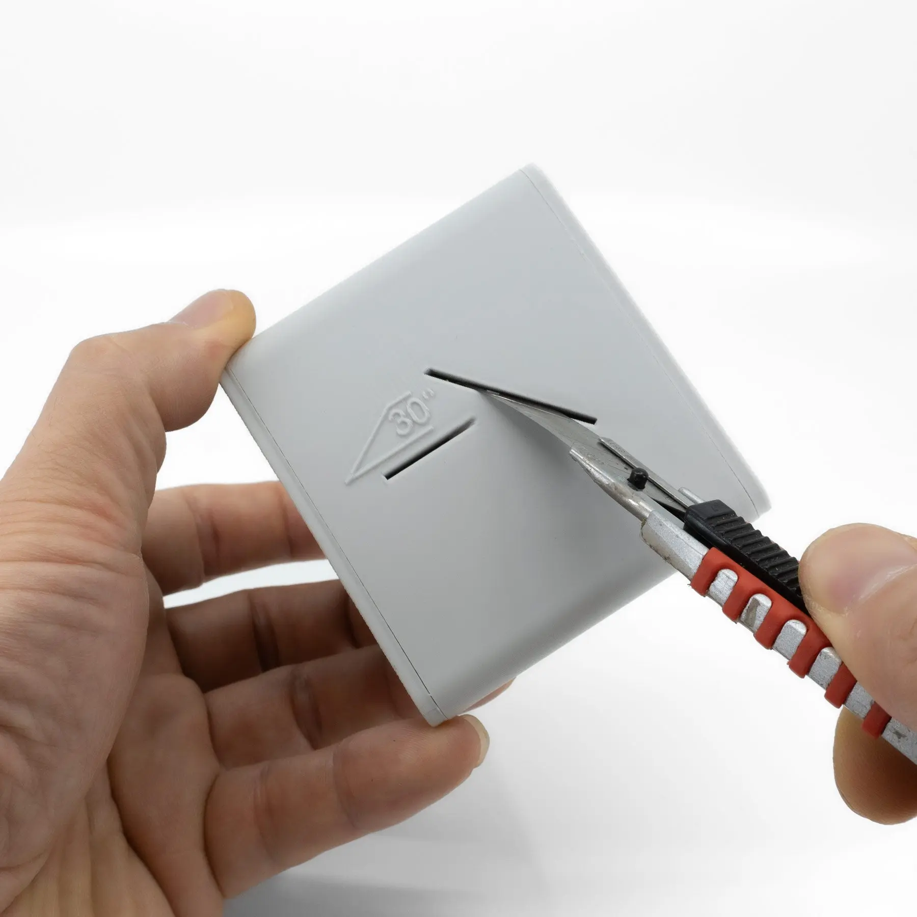 3D Printed Blade Breaker & Disposal Tool – Fits 30°, 60°, Utility Blades Cutter