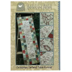 Christmas Garland Table Runner