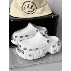 Unisex Punk Style Clogs, Studded Platform Clog, Fashionable Thick Sole Slippers for Indoor Outdoor Wear, Trendy All-match Slippers for Daily Wear, Walking Shoes