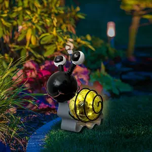 Solar Outdoor Snail Lights for Garden - Outdoor Statues Figurine Lights for Lawn, Patio, Balcony, Yard Ornament Cut Housewarming Gifts Outdoor Decorative Lights(1 pc)