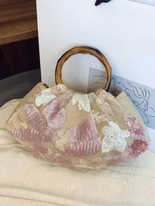 Sweet style retro light luxury exquisite embroidered handbag, decorated with colorful flowers and circular handles, pleated design, convenient and easy to carry, suitable for daily dates, shopping, afternoon tea, Elegant Fashion Handbag