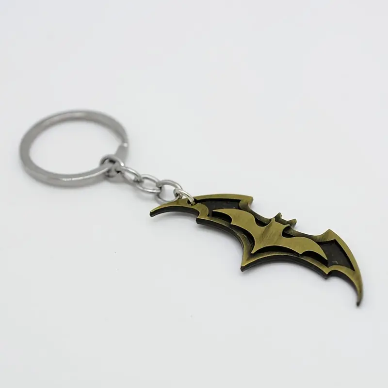 1Pc Zinc Alloy Bat Keychain - Fashionable Gothic Style Carabiner Stylish Keyring for Keys, Bags, Backpacks - Men's Trendy Fashion Accessories