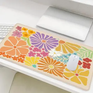 Flower Pattern Mouse Pad, Rectangle Gaming Mouse Pad, Non-Slip Rubber Base Stitched Edge Desk Pad for Desk Laptop Desktop, Desk Accessories