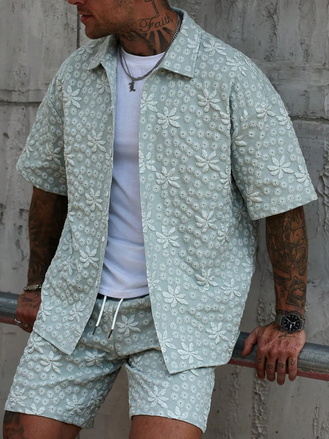 Men's 2-Piece Summer Outfit, Short Sleeve Button Collared Shirt & Regular Fit Shorts, Casual Tropical Vacation Beach Wear