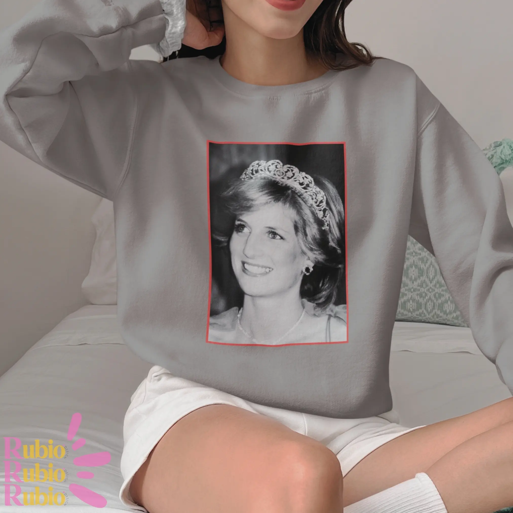 Princess Diana Sweatshirt, Original Store Design, Vintage Black, Vintage shirt, Sweashirt Aesthetic, Sweaters