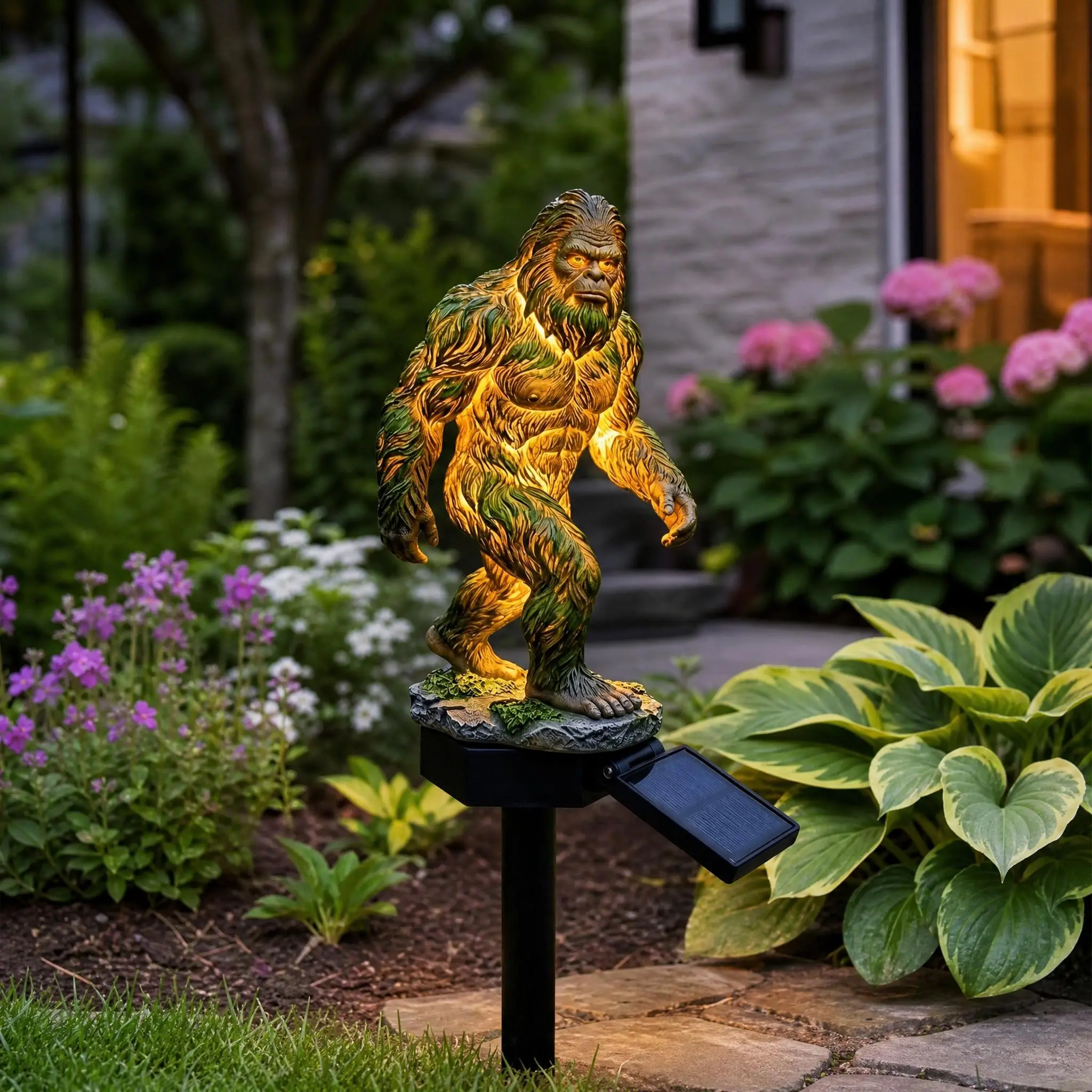 Bigfoot Solar Garden Ground Lamp - Resin Glowing Wild Man Sculpture, Outdoor Lawn Landscape Home Decor Statue