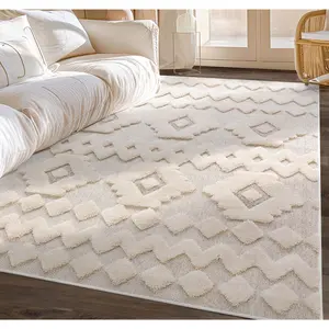 Chiara Tribal Moroccan High-Low Flat-Weave Rug Chiara Tribal Moroccan High-Low Flat-Weave Rug