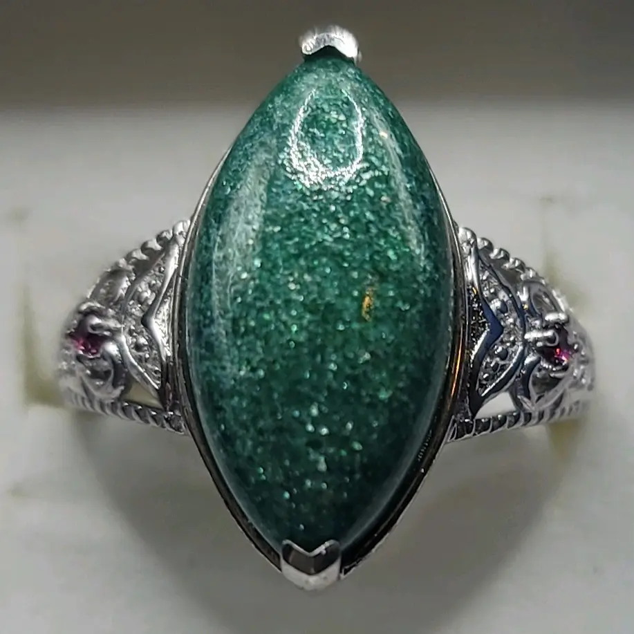 Green Aventurine and Garnet Ring Size 9