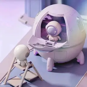 Compact Astronaut USB Air Humidifier with Colorful LED Lights