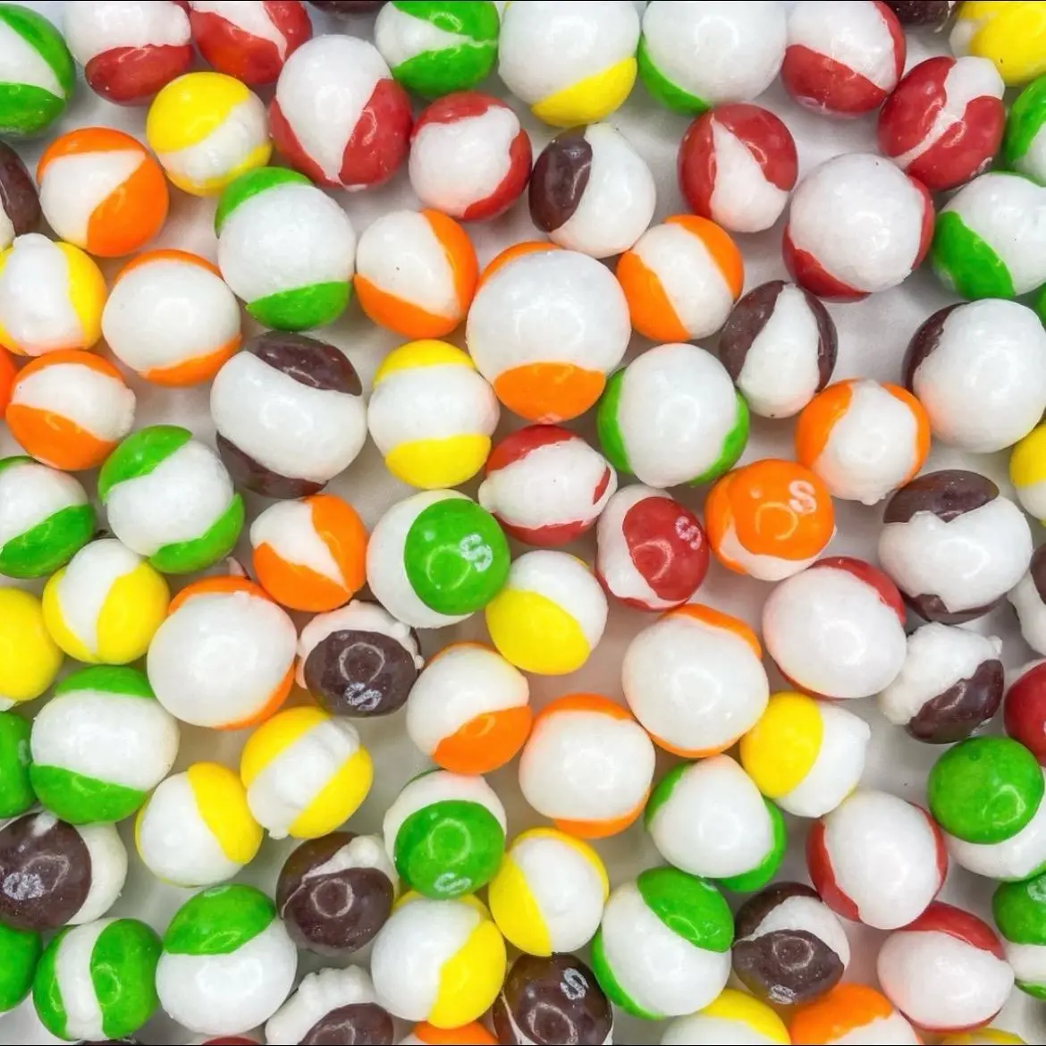 SweetyTreatyCo 1 Pound Freeze Dried Rainbow Crunchies Candy Snack Bonbon Vibrant Fun Texture Satisfy Sweet Tooth Convenient Affordable