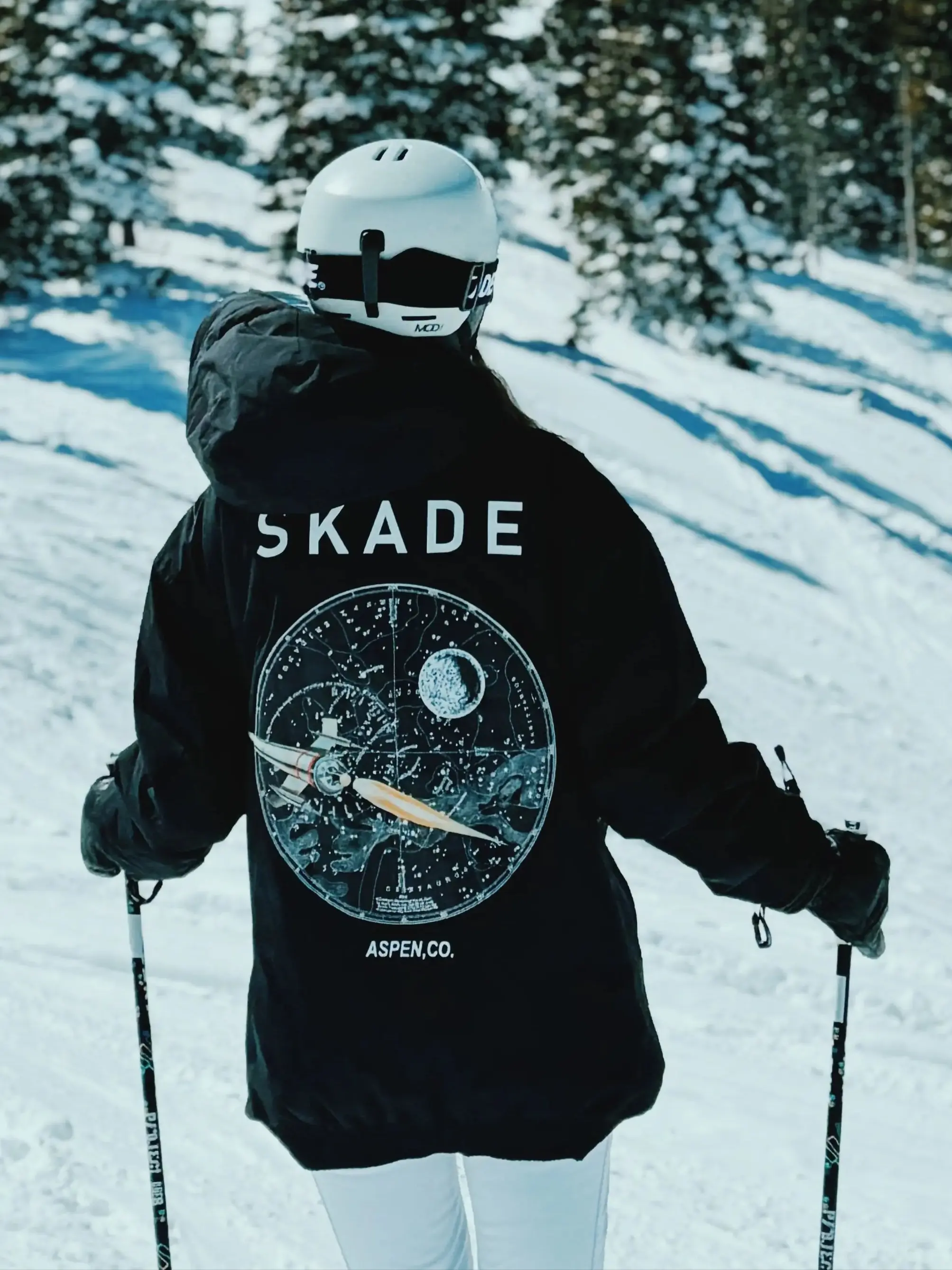 Skade Snowboard Hoodie Unisex - Waterproof & Breathable Pullover with Exceptional Warmth - Outlet Edition