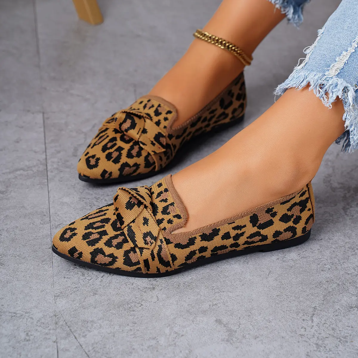 Women's Ballet Flats, Elegant Printed Pointed Toe Design, Comfortable Slip-On Footwear for Work, Casual, or Travel, Shoes For Women