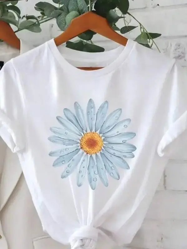 Women'S Casual Daisy Print T-Shirt Short-Sleeved, Round-Neck, Lightweight And Breathable Summer Top, Bright Blue And White Design, Must-Have For Spring And Summer, Floral Print Shirt