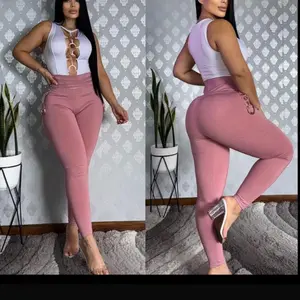 Leggins rosa botones lados
