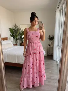 Women's Plus Size Cherry Plaid Dress, Loose Korean Long Skirt, Wide Strap, Comfortable and Fashionable, Ideal for Daily Wear, Vacation, Spring