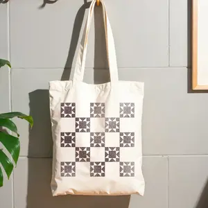 Quilt block tote bag