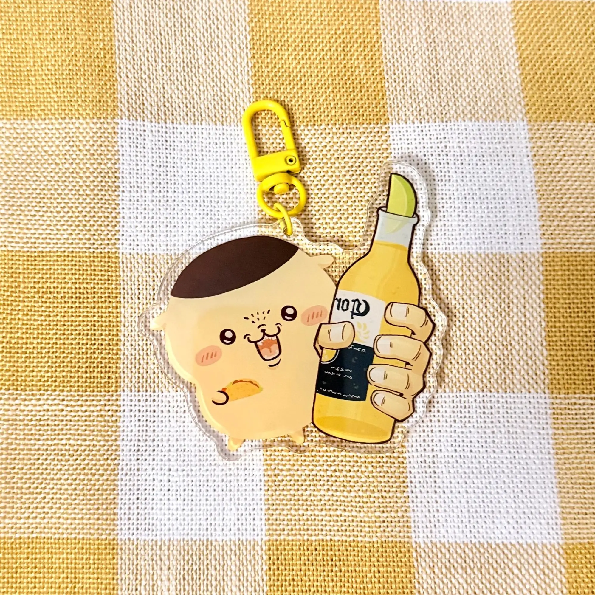 Kuri-Manjū Beer Acrylic Keychain, Chiikawa Series Keychain, Cute, Durable, And Perfect For Bags, Keys, Or Gifts. Great For Daily Use Or As Thoughtful Little Gifts For Your Friends And Yourself.