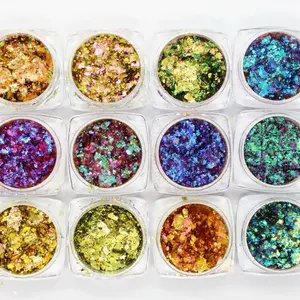 Chameleon flakes for eyeshadows