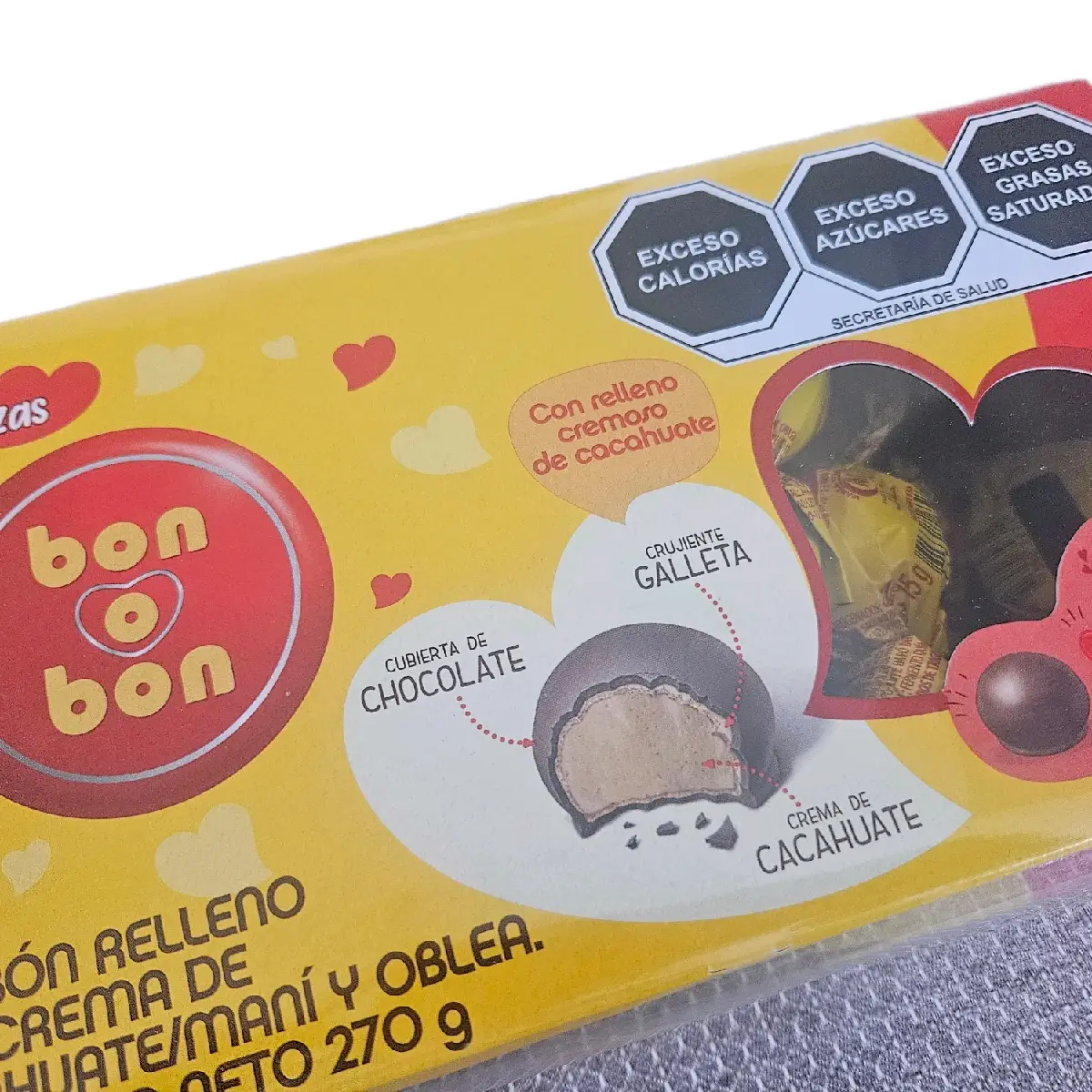 Cacahuate Bon o bons with Peanut Cream Filling and Wafer Snack Milk Chocolate Dessert Butter Cocoa Creamy Crunchy chocolate lover