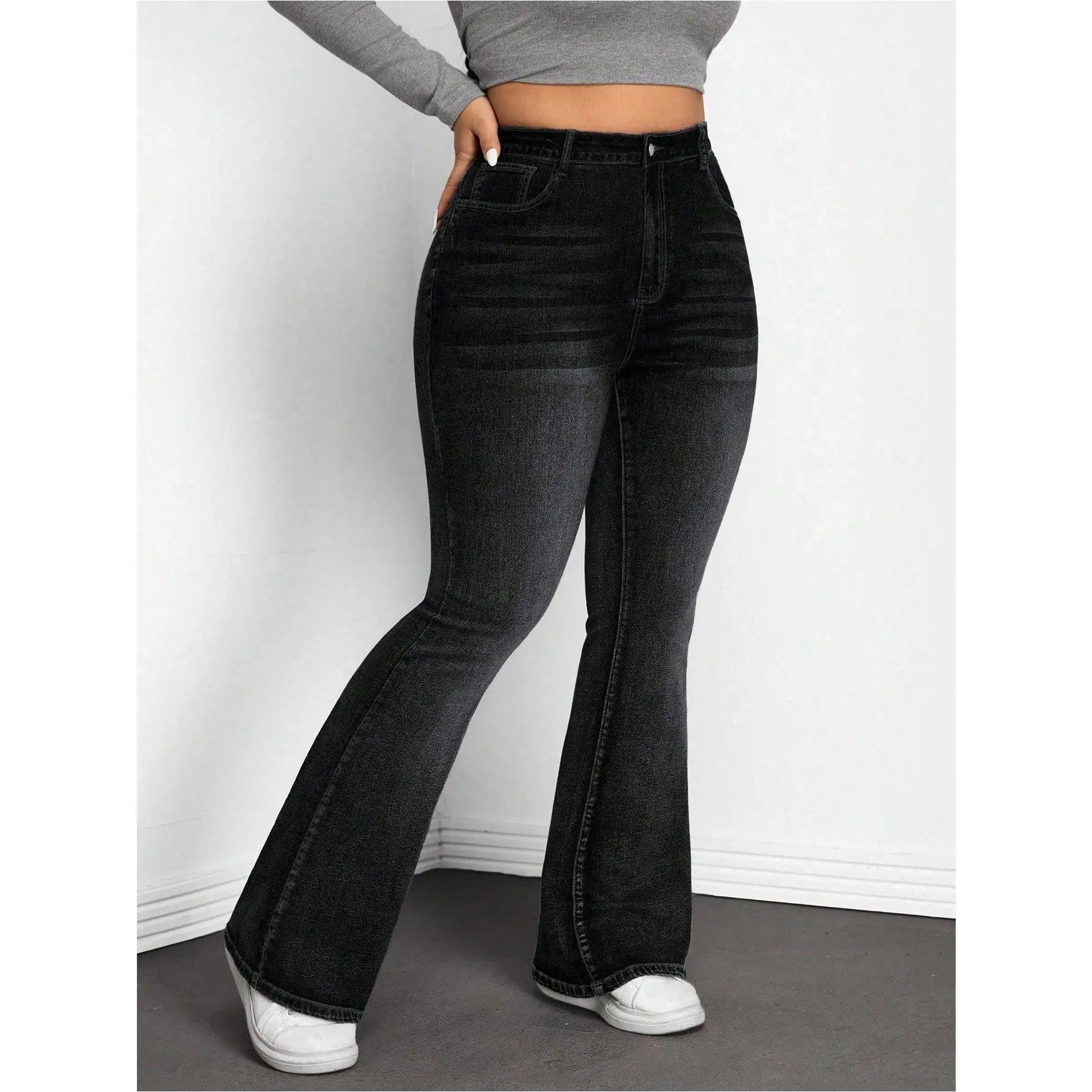 High-Waisted Flare Jeans for Women's Plus-Size, Vintage Chic Cropped Cut with Pockets, High Stretch Cotton Blend for Going Out, Bottom, Fit, Viscose, Denim, Plus Size Clothes, Elastane, Flare Pants Jeans, Plain, Polyester, Mid Waist, Zip Fly