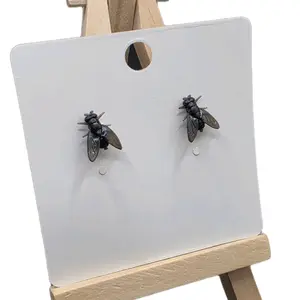 Lifelike Fly Earrings - Unique Design with Detailed Wings and Legs, Perfect for Everyday Wear