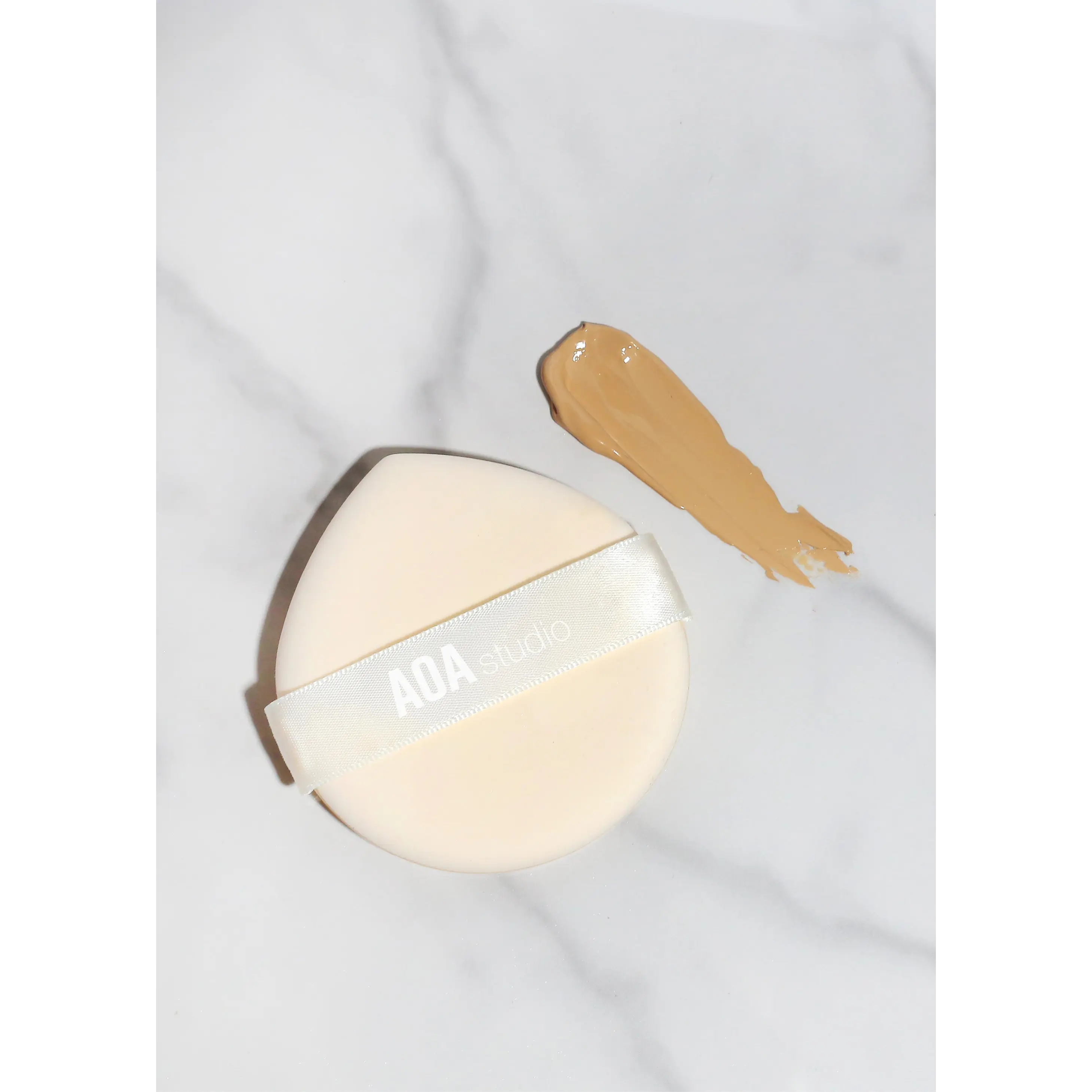 AOA Flawless Cushion Puff