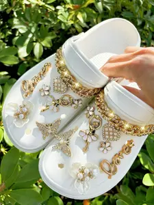New 16-Piece Crocodile Shoe Fashion DIY Ballet Angel Girl Chain, Pearl Heart, Flower, Butterfly, Ideal Holiday Gift, Bling Shoe Charms