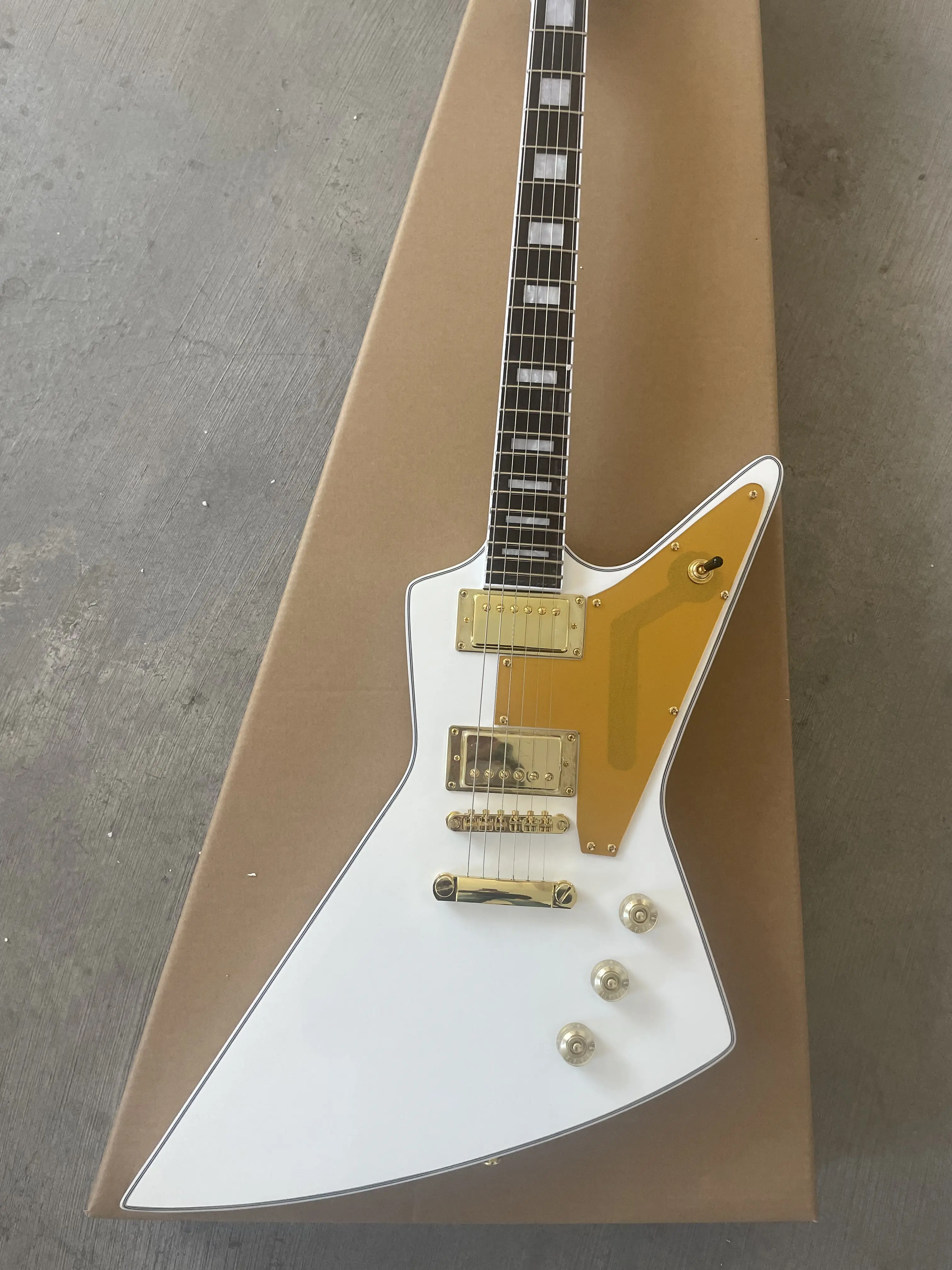 White Explorer Electric Guitar Gold Hardware HH Pickups Mahogany Body