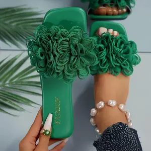 Women'sFlowerDesignSlideSandals-ElegantSquareOpenToe,FashionTravelBeachFlatSlideShoes-ForSummer-Women-PerfectforCasualWear&Vacations-IdealGiftforHer