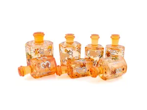 Dungeons & Dragons 7-Piece Honey Bee Potion Bottle Resin Liquid Core Dice Set, Swirling Glow Glittery Core, Silver Numbers, Durable RPG Dice for Dungeons & Dragons, Pathfinder