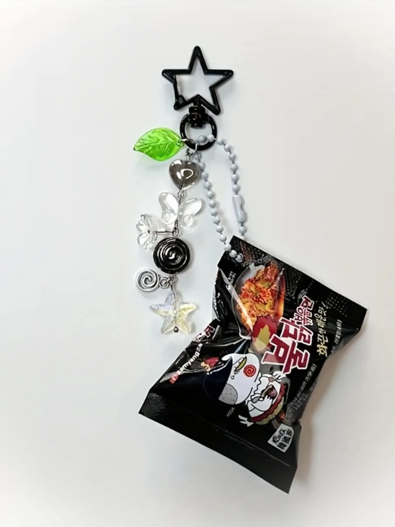Handmade Buldak Ramen Keychains, Stylish Keychain, Boho Style, Solid Pattern, All Seasons, No Choking Hazard Warning, Unique Aesthetic Accessory, Keychain For Purse