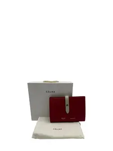 Pre-owned Celine CALFSKIN LEATHER Small Leather Goods MEDUIM STRAP WALLET IN RED CALFSKIN